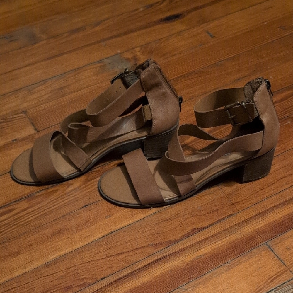 Steve Madden Brown Strappy Heels